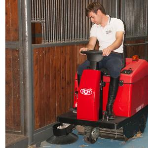 RCM Slalom E Rider Sweeper